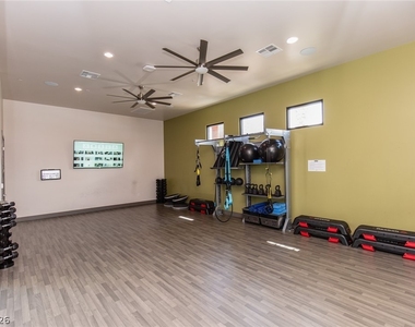 11283 Cactus Tower Avenue - Photo Thumbnail 64