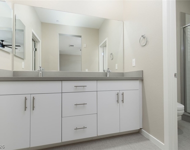 11283 Cactus Tower Avenue - Photo Thumbnail 21