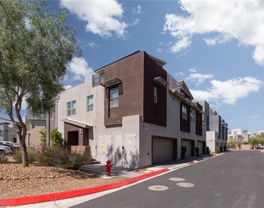 11283 Cactus Tower Avenue - Photo Thumbnail 1