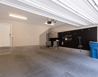 11283 Cactus Tower Avenue - Photo Thumbnail 38