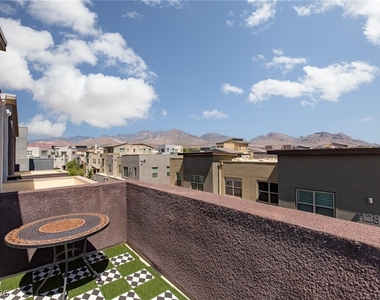 11283 Cactus Tower Avenue - Photo Thumbnail 35