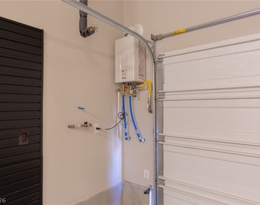 11283 Cactus Tower Avenue - Photo Thumbnail 41