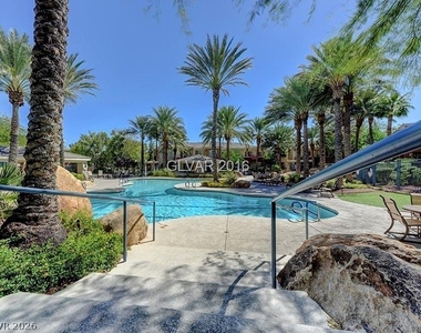 10711 Pappas Lane - Photo Thumbnail 3