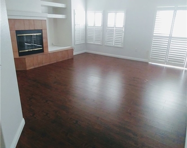 10711 Pappas Lane - Photo Thumbnail 6