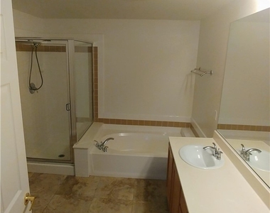 10711 Pappas Lane - Photo Thumbnail 14