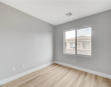 673 Peachy Canyon Circle - Photo Thumbnail 21