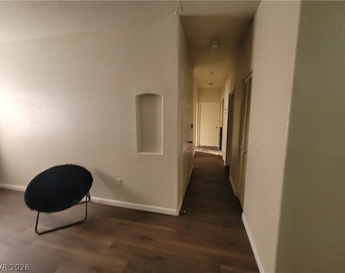 4730 E Craig Road - Photo Thumbnail 7