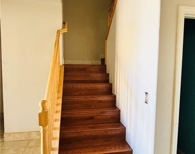 9759 Beach Rose Court - Photo Thumbnail 5