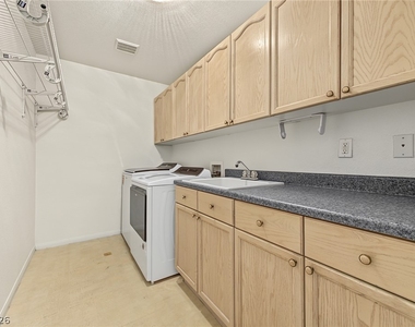 6125 Markleham Avenue - Photo Thumbnail 41