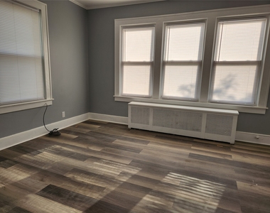 87 S Washington Street - Photo Thumbnail 1
