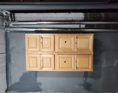 87 S Washington Street - Photo Thumbnail 10