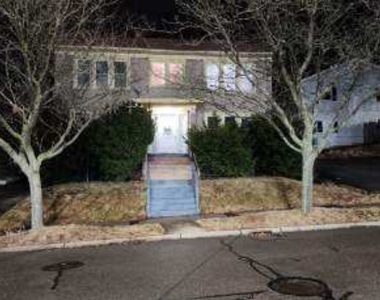 87 S Washington Street - Photo Thumbnail 11