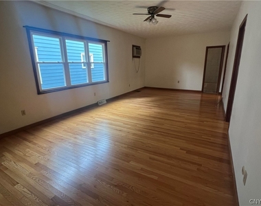 416 Hamilton Street - Photo Thumbnail 1