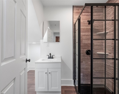 4914 W Seneca - Photo Thumbnail 7