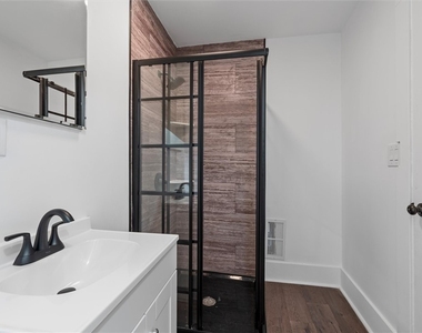 4914 W Seneca - Photo Thumbnail 8