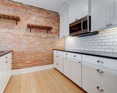 137 S Main Street - Photo Thumbnail 8