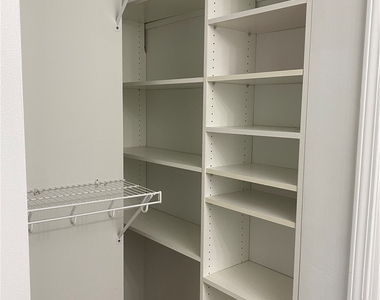 4595 Chestnut Ridge Road - Photo Thumbnail 17