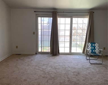 4595 Chestnut Ridge Road - Photo Thumbnail 5