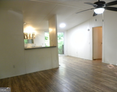 158 Bell Acres Road - Photo Thumbnail 2