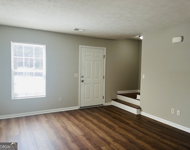 603 Wilburn Avenue - Photo Thumbnail 5