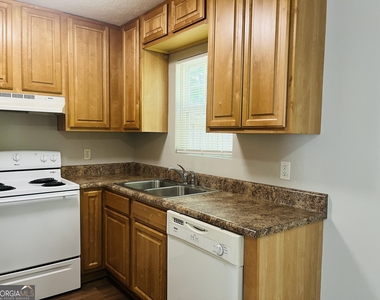 603 Wilburn Avenue - Photo Thumbnail 10