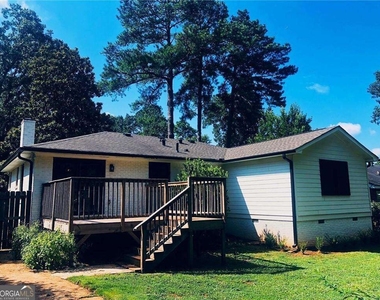 3138 Wiltshire Drive - Photo Thumbnail 16