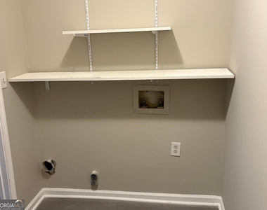 2797 Northwood Court Sw - Photo Thumbnail 11
