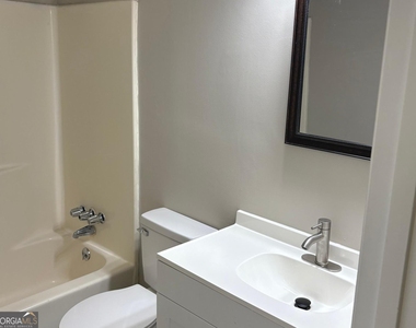 2797 Northwood Court Sw - Photo Thumbnail 9
