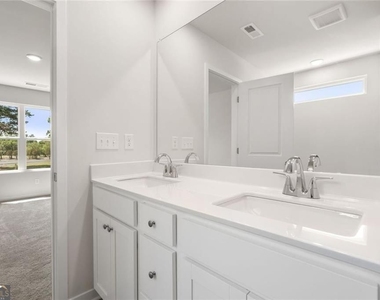 308 Earnshaw Avenue - Photo Thumbnail 12