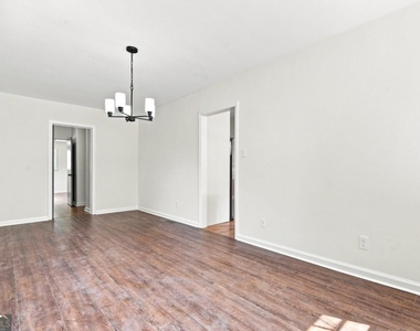 1368 Scott Boulevard - Photo Thumbnail 6