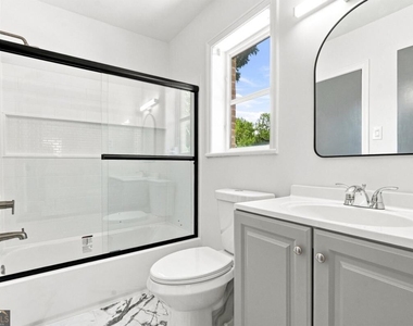 1368 Scott Boulevard - Photo Thumbnail 8