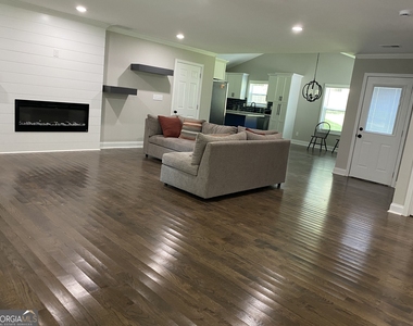 3932 Cherokee Trail - Photo Thumbnail 5