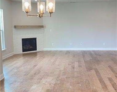 72 Riverclub Road - Photo Thumbnail 6