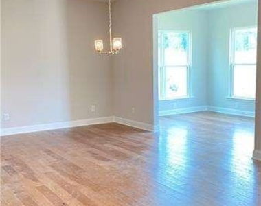 72 Riverclub Road - Photo Thumbnail 2