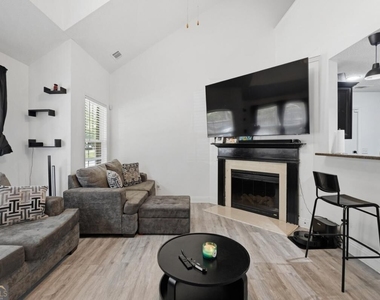 2675 Haligan Point - Photo Thumbnail 4