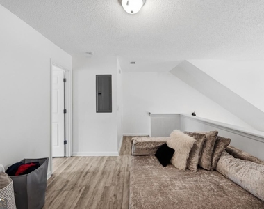 2675 Haligan Point - Photo Thumbnail 17