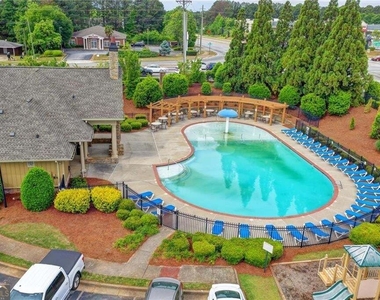 2823 Gower Way - Photo Thumbnail 22