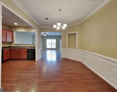 2823 Gower Way - Photo Thumbnail 3