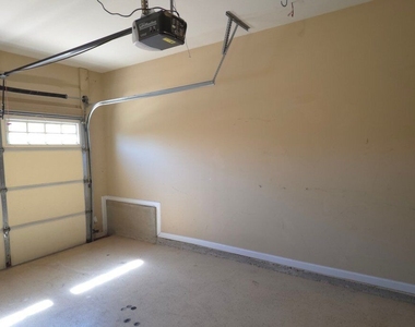 2823 Gower Way - Photo Thumbnail 19