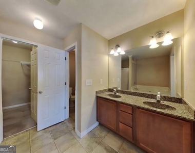 2823 Gower Way - Photo Thumbnail 24