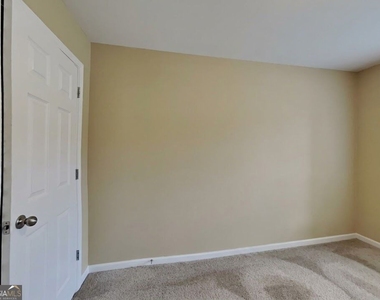 2823 Gower Way - Photo Thumbnail 13