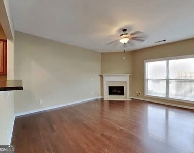 2823 Gower Way - Photo Thumbnail 7