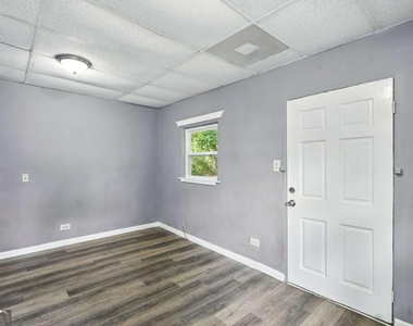 1527 Langston Avenue Sw - Photo Thumbnail 4