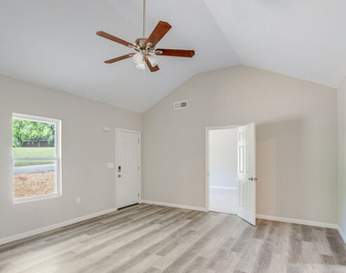 114 Lyla Lane - Photo Thumbnail 2