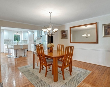 295 Oakmere Road - Photo Thumbnail 8