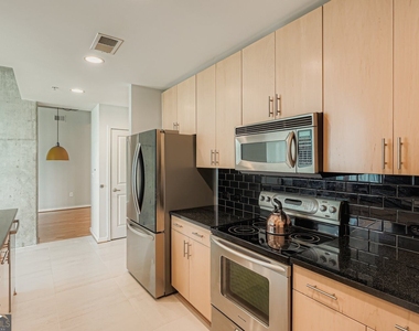 860 Peachtree Street - Photo Thumbnail 5