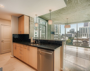 860 Peachtree Street - Photo Thumbnail 28