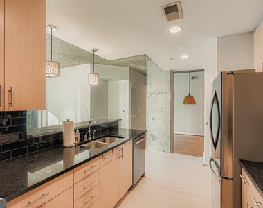 860 Peachtree Street - Photo Thumbnail 4