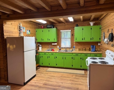 367 Flat Rock Gap Road - Photo Thumbnail 7