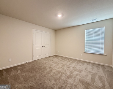 100 Foley Drive - Photo Thumbnail 13